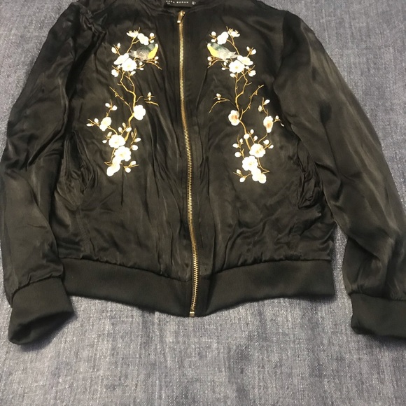Jacket size small - Picture 7 of 8